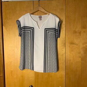 Chico's Black & White cap sleeved top, Small (Chico's size 0)